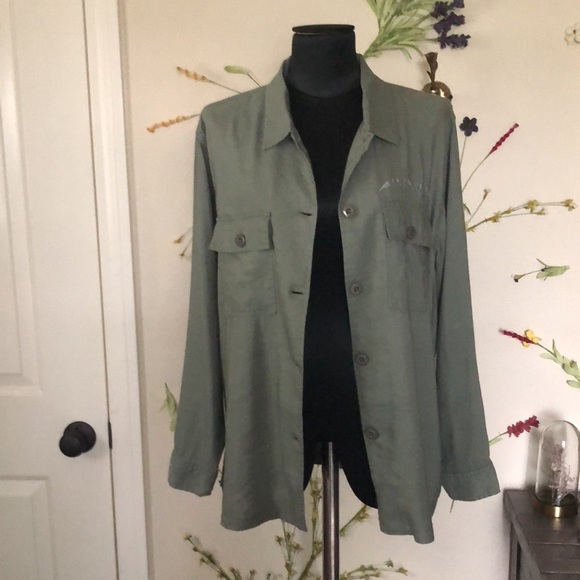 Rails Everett Wanted and Wild Shirt NWT - Picture 4 of 8